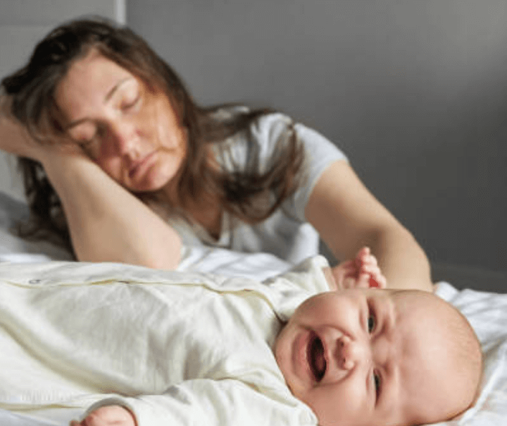 never-wake-a-sleeping-baby-tips-and-tricks-for-parents-my-mama-me